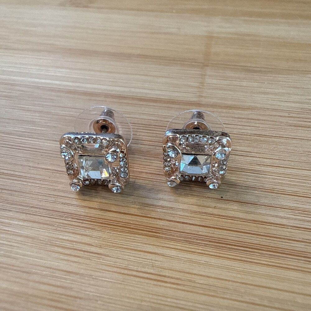 Champagne Pink Crystal Square Stud Earrings Vintage Unbranded Rose Gold Toned